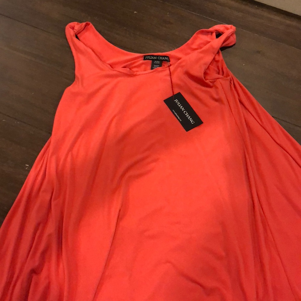 Women’s dress